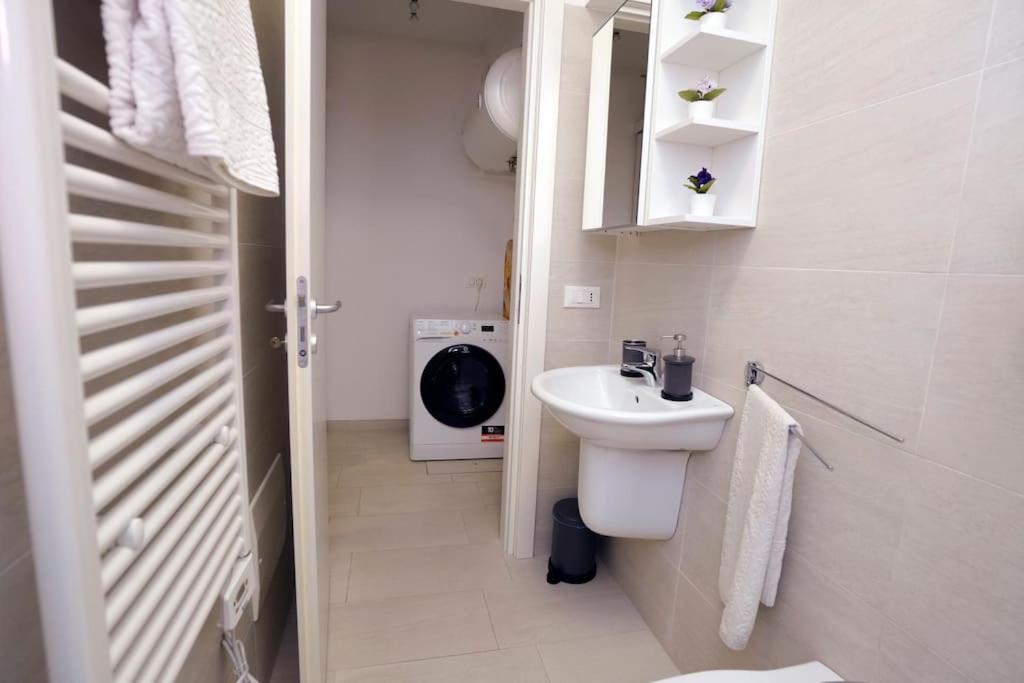 Arcovitti Apartments Монополи Экстерьер фото